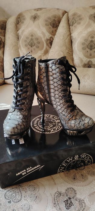 Botine New Rock Cobra, masura 38, noi in cutie