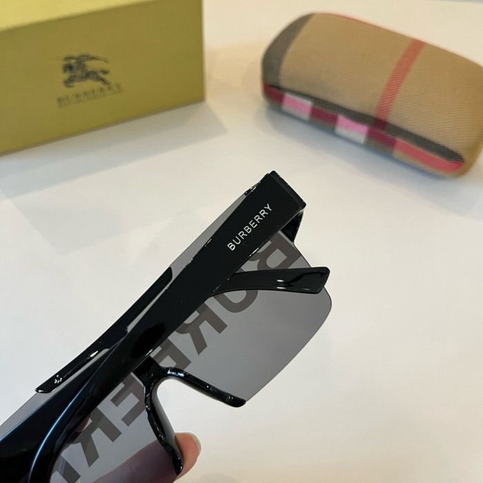 Ochelari de soare Burberry – unisex, noi