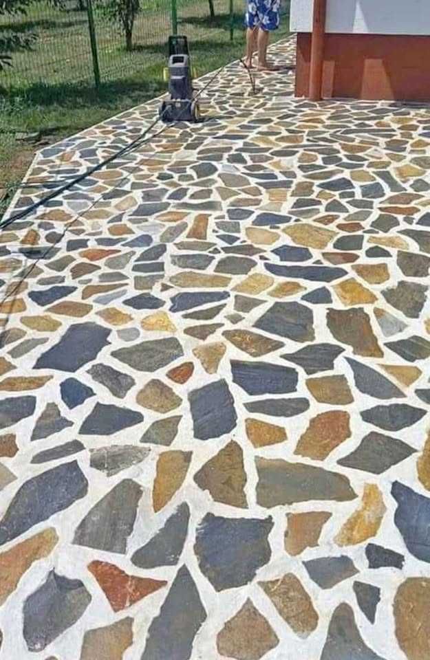 piatra naturala de munte si gratare ornamentale