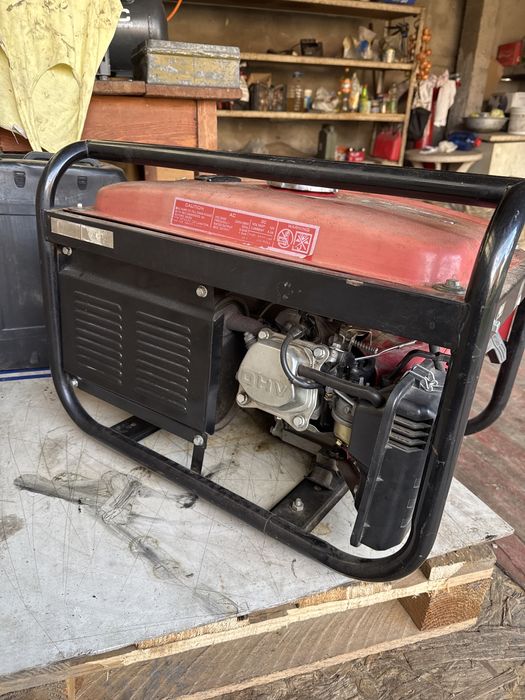 generator de curent pe benzina