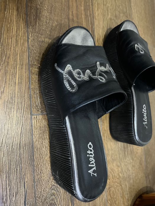 Равни дамски обувки