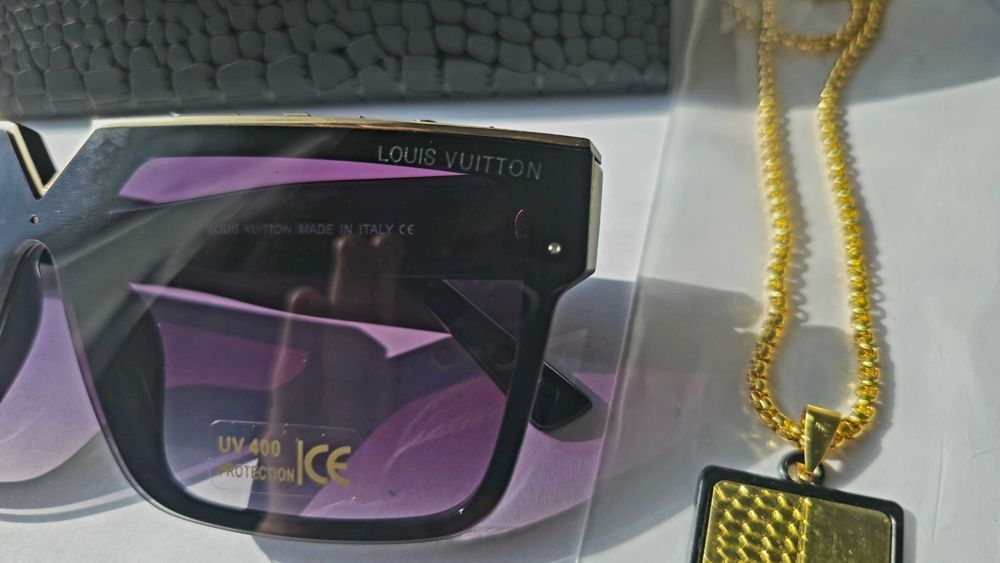 Set ochelari de soare Louis Vuitton rama aurie