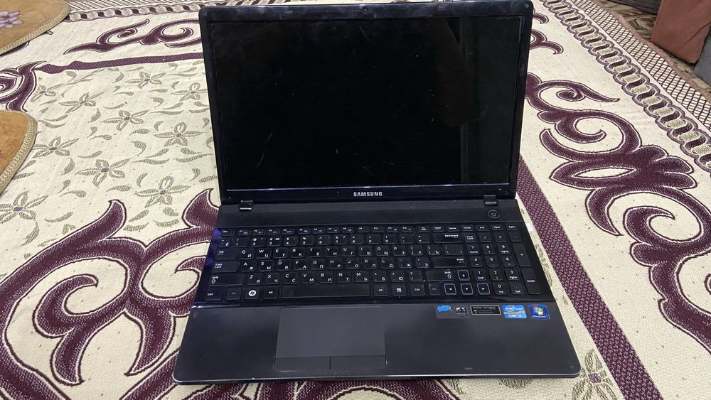 Продается Samsumg np 300