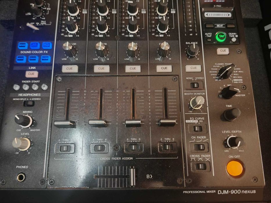 Pioneer DJM 900 NEXUS миксер
