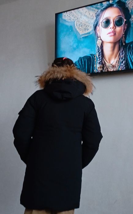 Куртка на девочку 7-8-9 лет