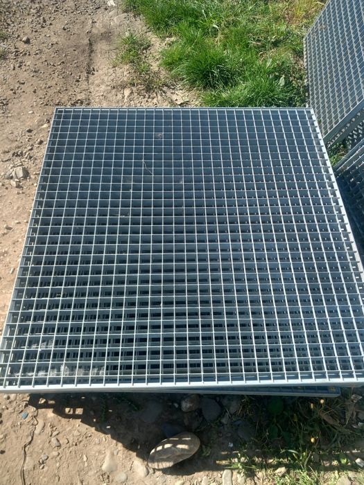 Grătare zincate galvanizate tăiem orice dimesune dorita de client