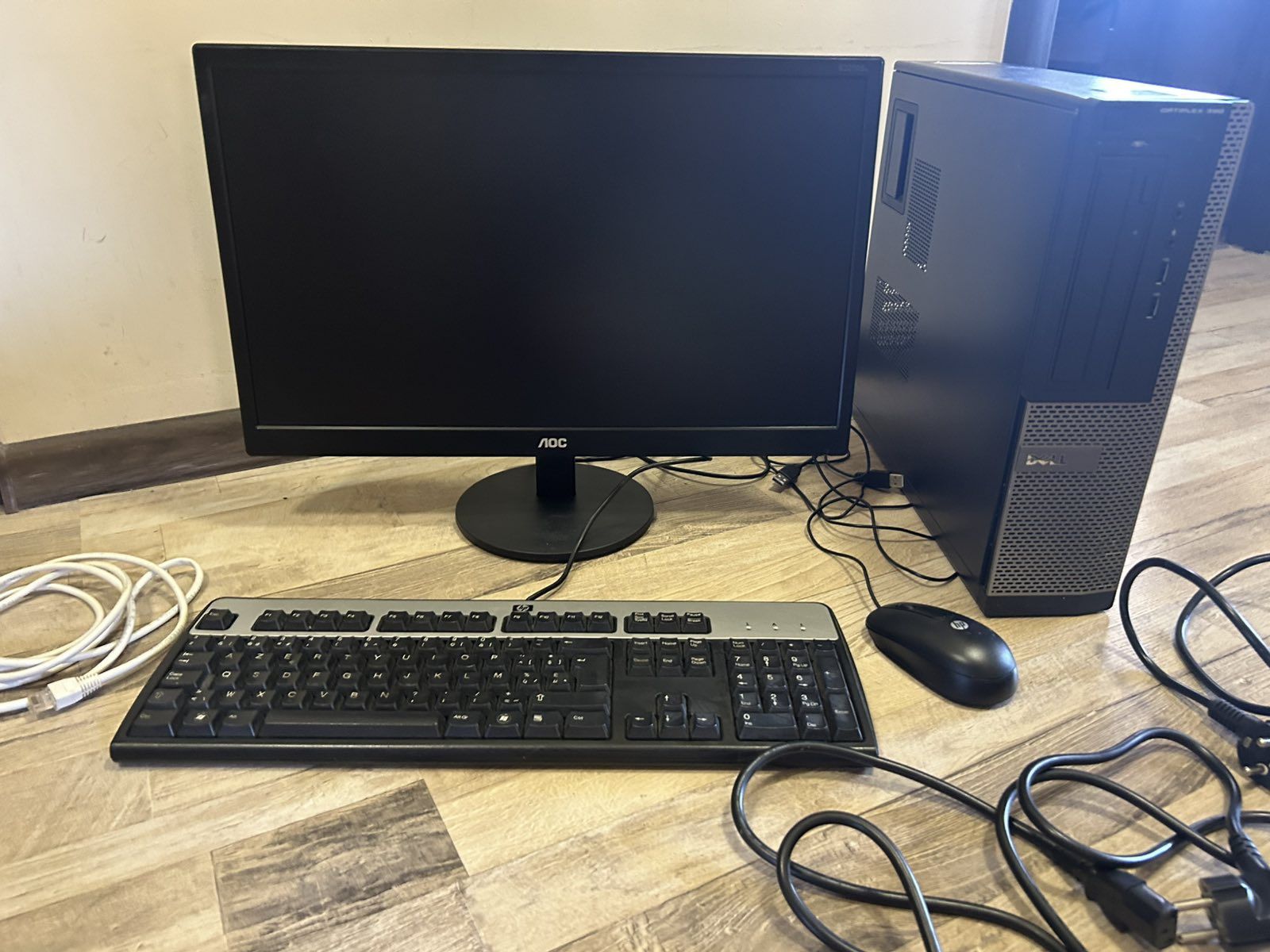 Настолен компютър Dell 390