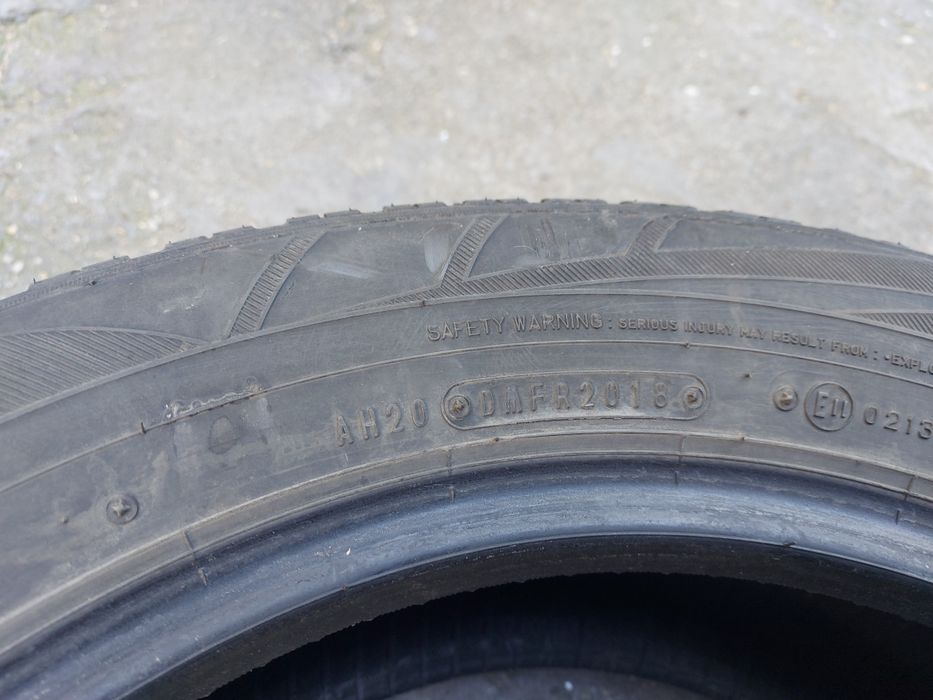 Anvelope m+s 205 60 16