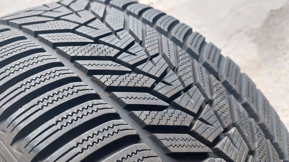 Зимна гума 275/40/20 Hankook Winter I'cept  1 брой