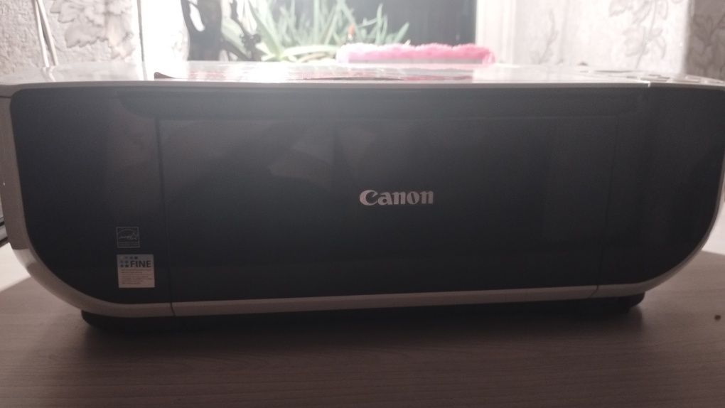 Струйное МФУ Canon MP 250  принтер