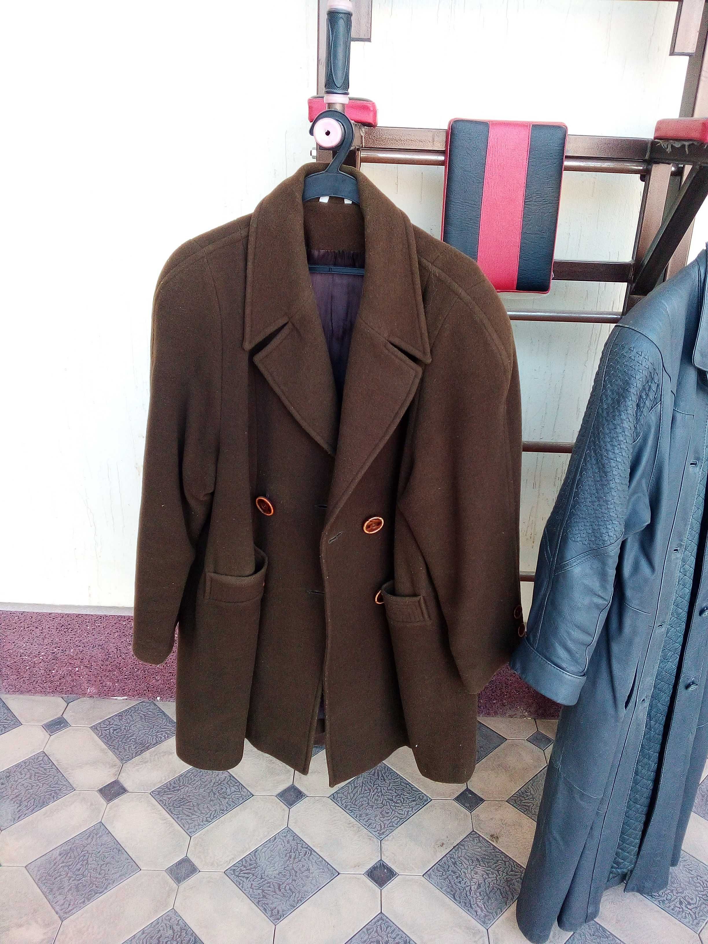 «Недорого» Женское пальто(полупальто) пр-во Турция кашемир.Разм 50-52