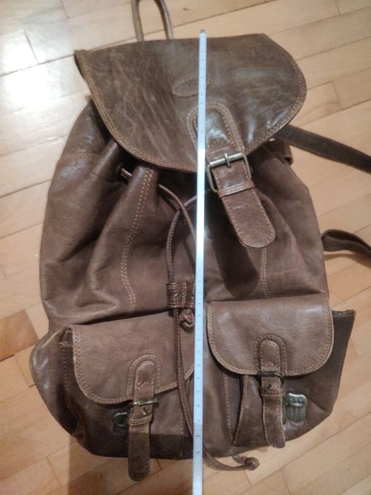 Genți din piele in stare buna