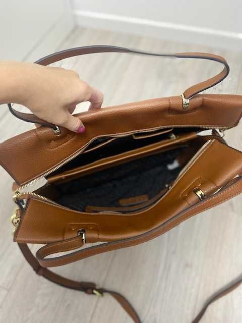 Vând geanta noua Steve Madden