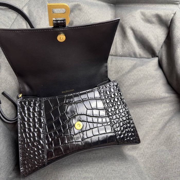 Дамска чанта BALENCIAGA