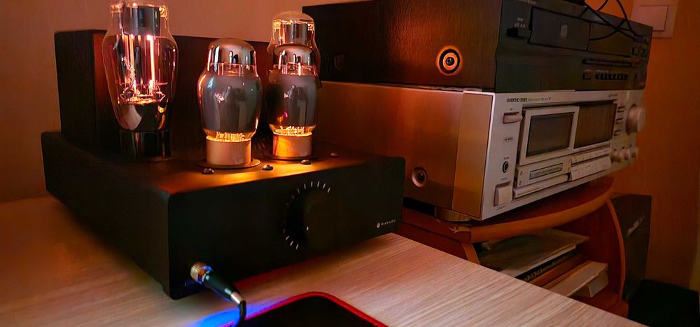 Amplificator audio cu lămpi pentru căști - Feliks-Audio Elise -