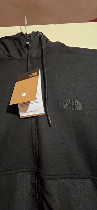Vând trening the North face