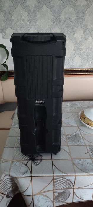 Продам портативную колонку