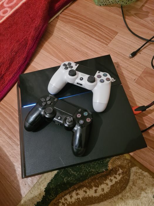 SONY Play Station 4 сатылады