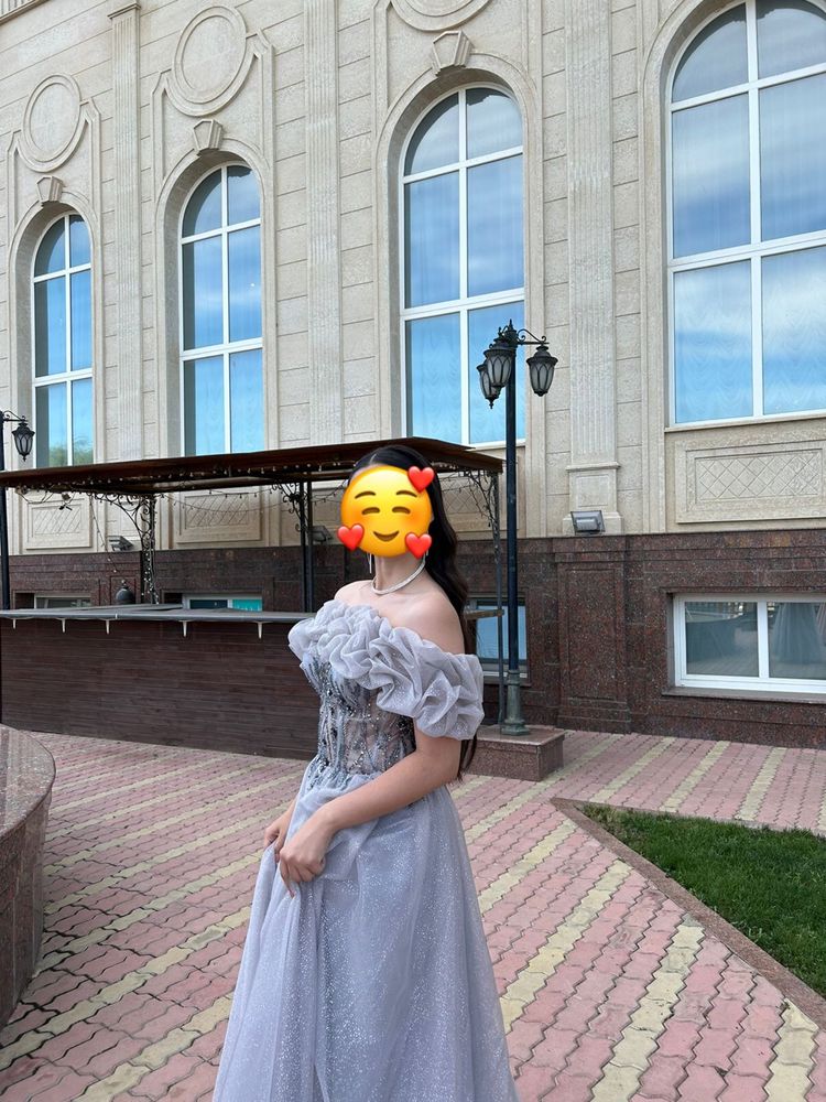 Продам платье