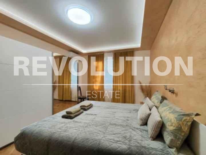 Дава се под наем Тристаен апартамент в Варна, Морска градина - 75 кв.м за 750 € - Снимка #5