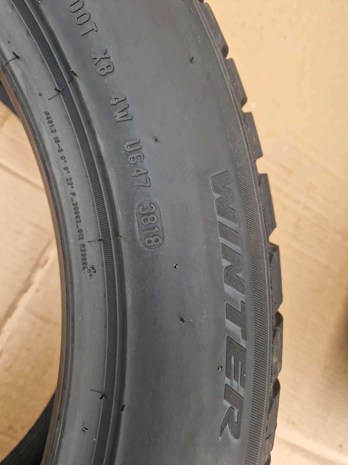 2 Pirelli R18 235/50/ 
нови зимни гуми 
DOT3818