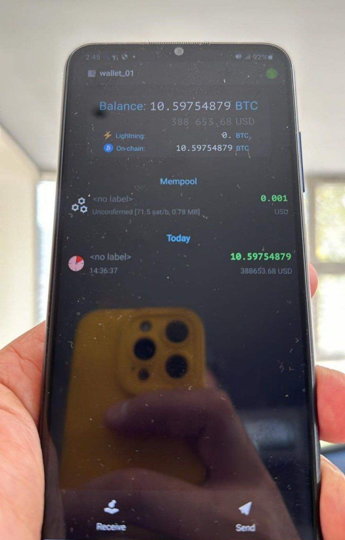 Продам Новый телефон 256 гб памяти довольно шустрый