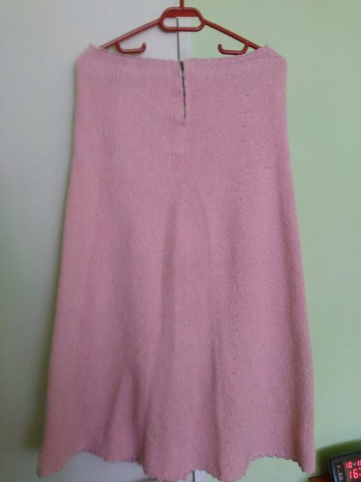 Accesorii ,Fuste stofa  groase și mai subțiri, preturi atractive