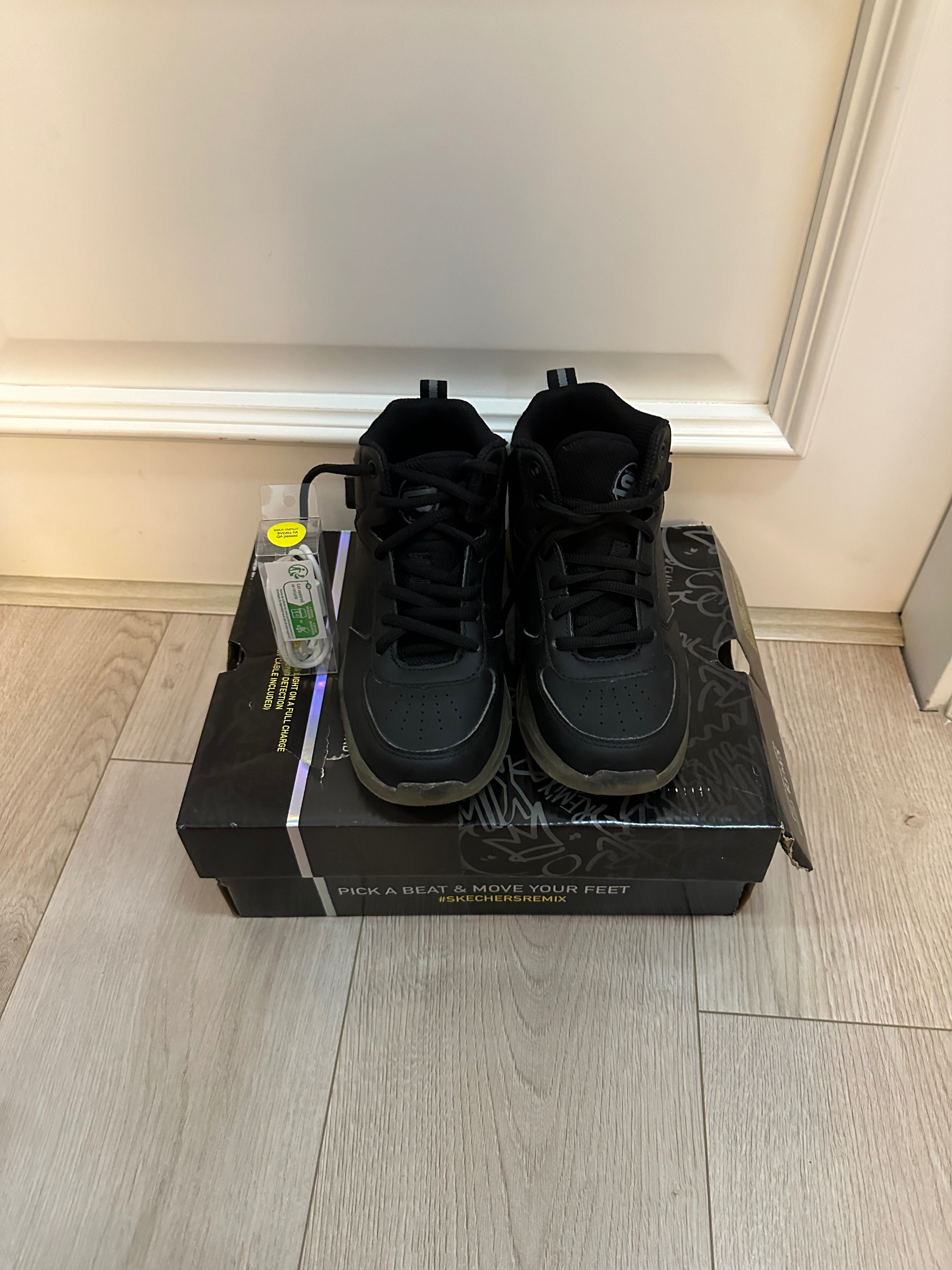Детски обувки 33, 33.5, 34 размер Nike, Skechers, Under Armour