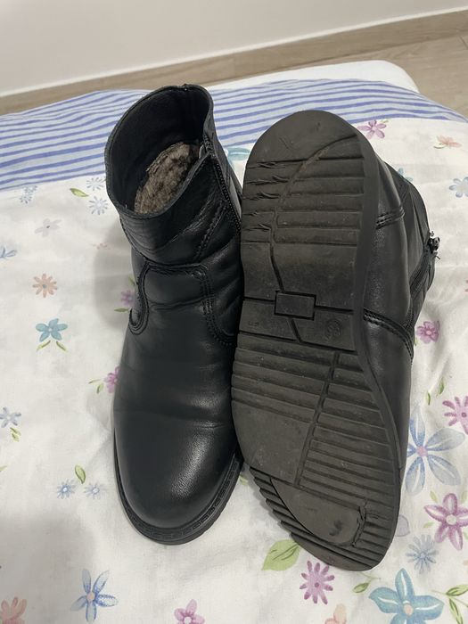 Geci si ghete, in stare impecabila! Geaca mohito bej, marimea M/L,