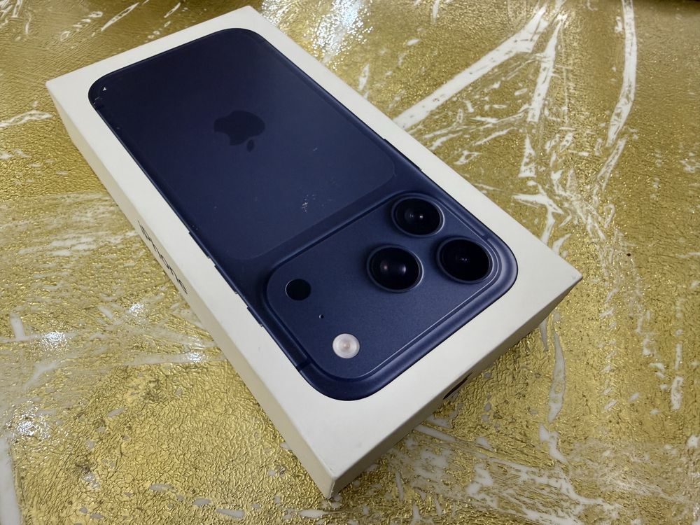 Запечатан! IPhone 17 Pro Deep Blue 256