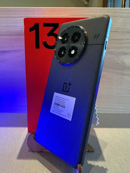 OnePlus 13 - Чисто Нов, Отворена Кутия