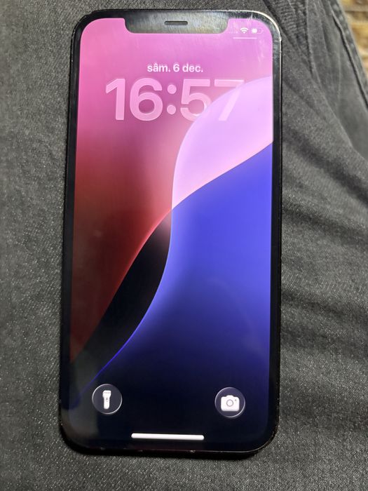 Iphone 12 pro , cititi descrierea