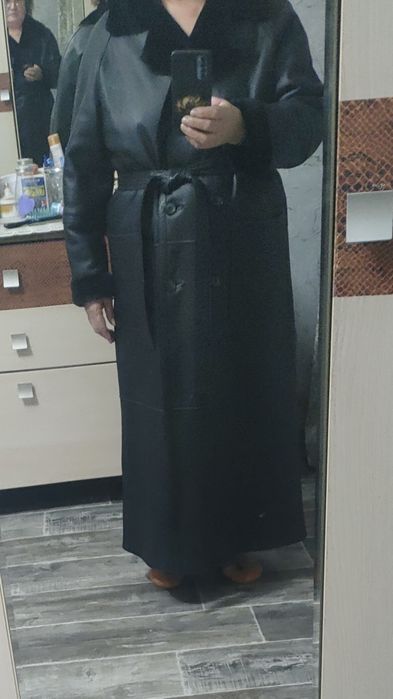 Продам натуральную дубленку