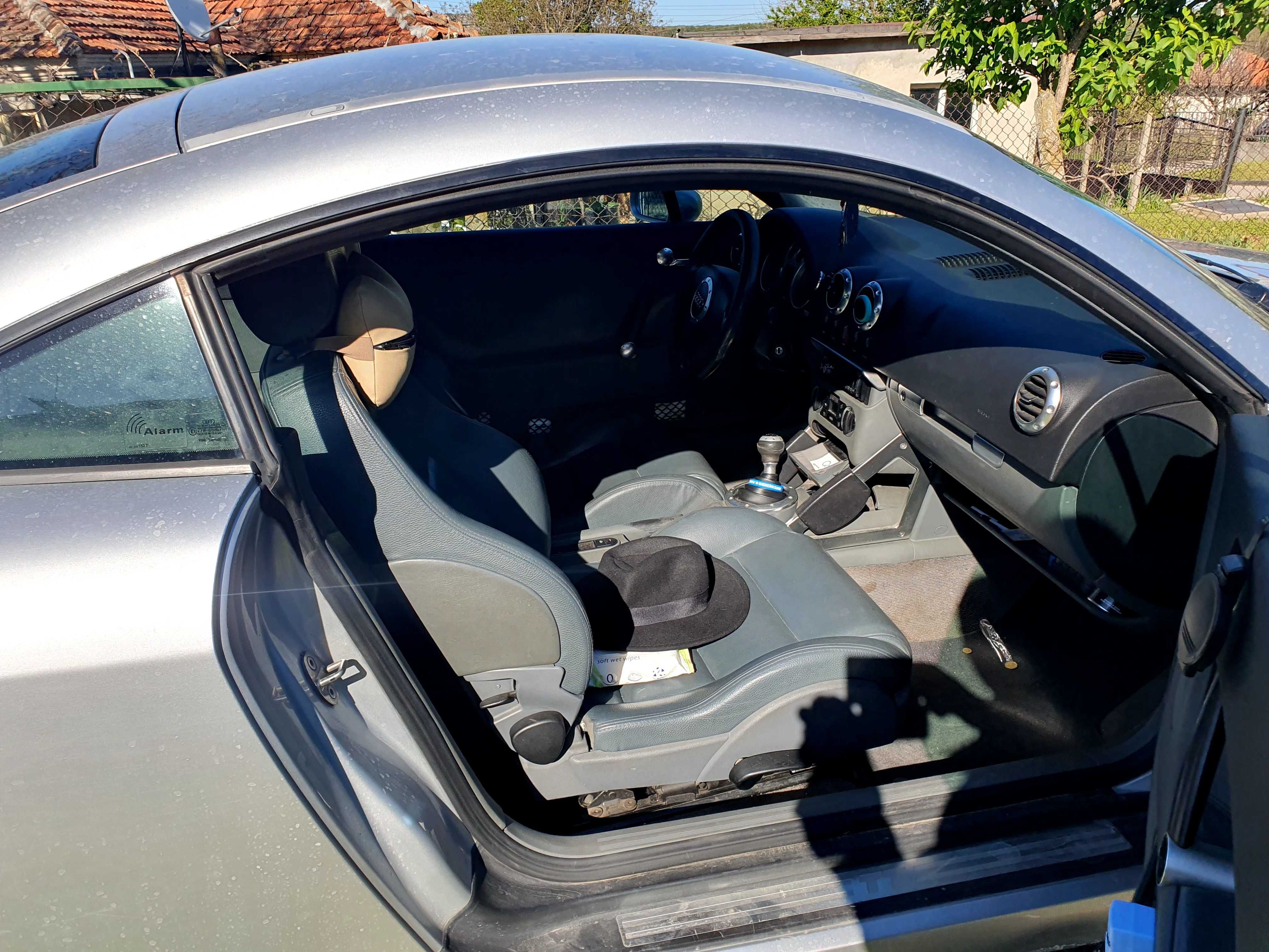 ПродавамAudi Tt газ