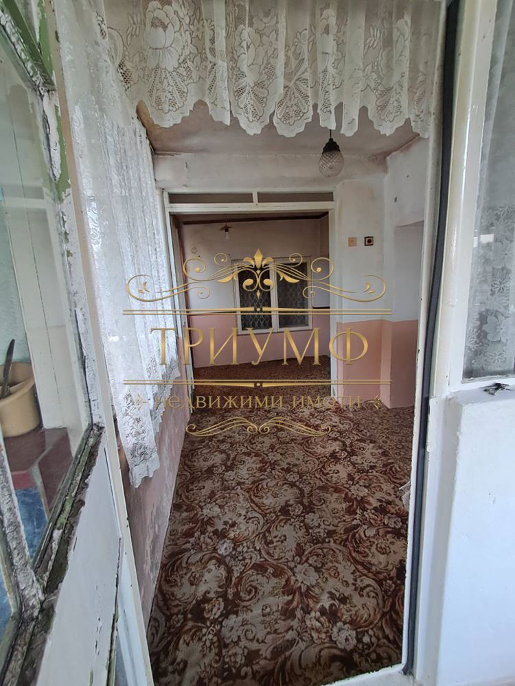 Къща в Варна, област-с.Генерал-Кантарджиево площ 150 цена 98000