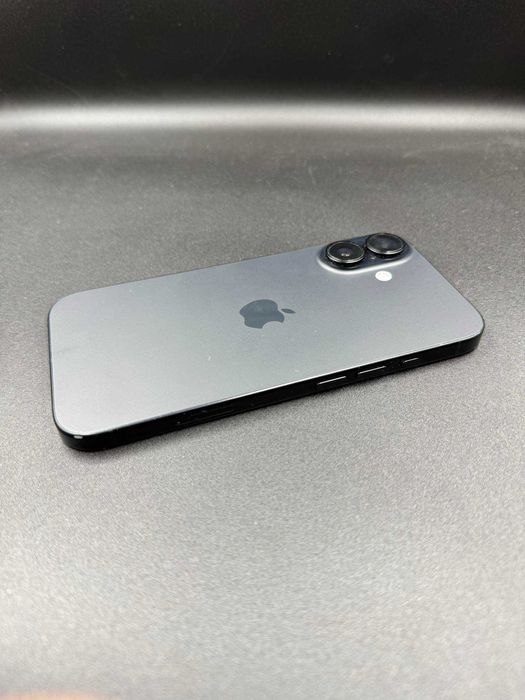 Hope Amanet P5-iPhone 16 Black, 128GB/100%, 22 Cicluri,Liber retea