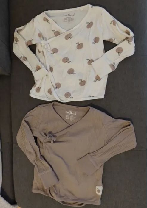 Bluze bebe cu capse marimea 86/92 ( 18-24 luni )