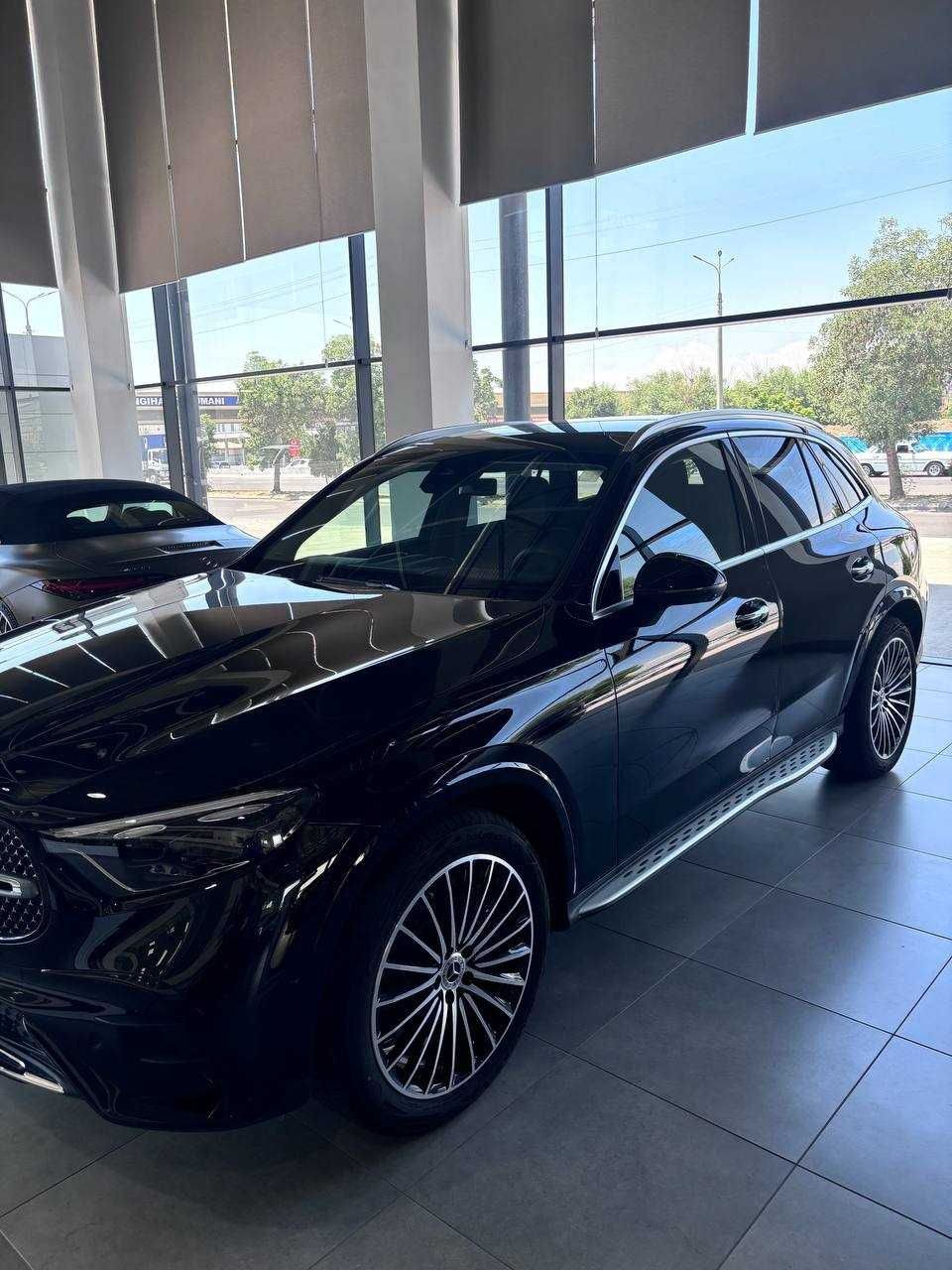 Mercedes Benz GLC SUV 200 Выдача за 1 день