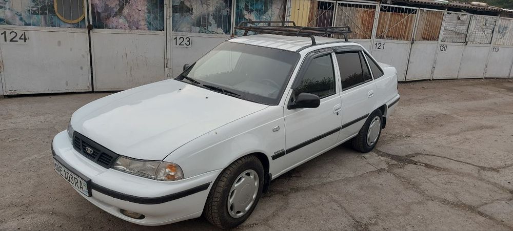 Подам автомобиль Daewoo Nexia