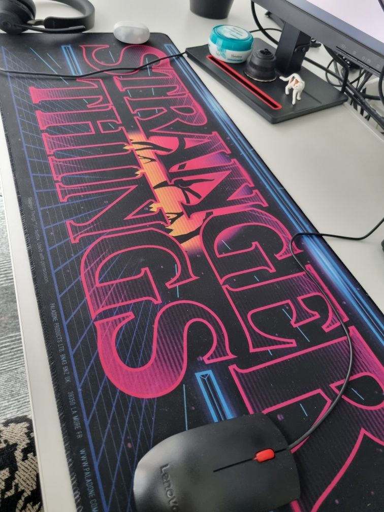 mousepad pc keyboard stranger things