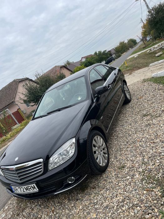 Mercedez-Benz C-Class C220
