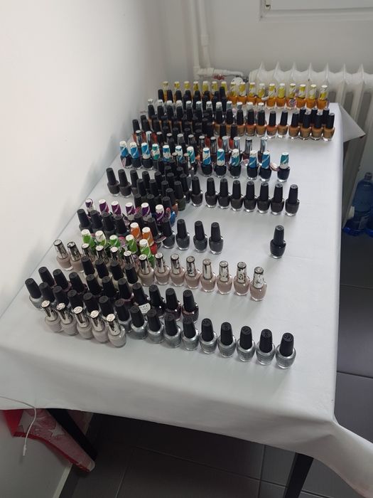 Oje OPI si Sally Hansen profesionale
