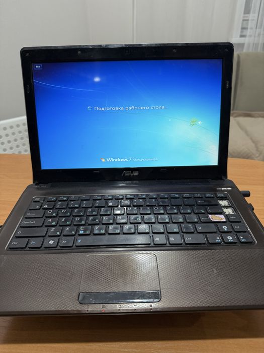 Продам Наутбук Asus