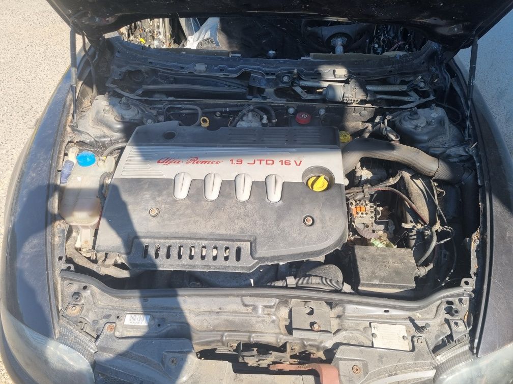 Alfa Romeo GT 1.9 JTD. На части