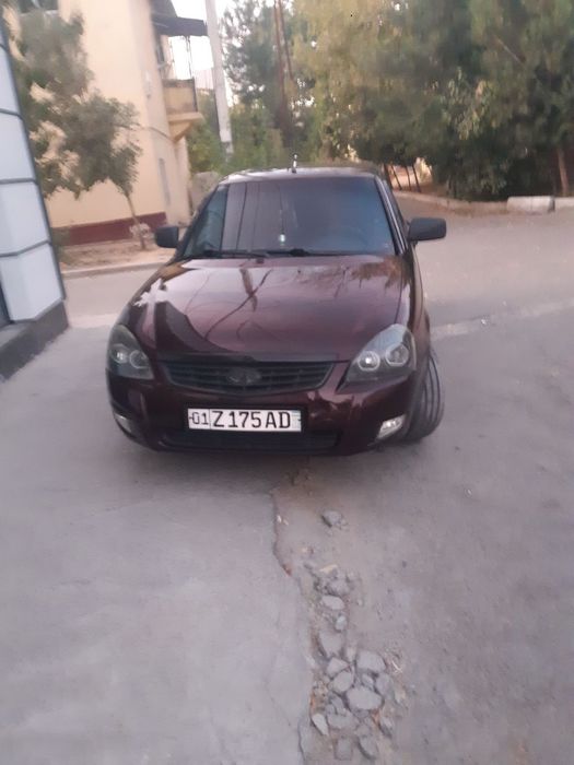 Продаётся приора в хорошем состоянии