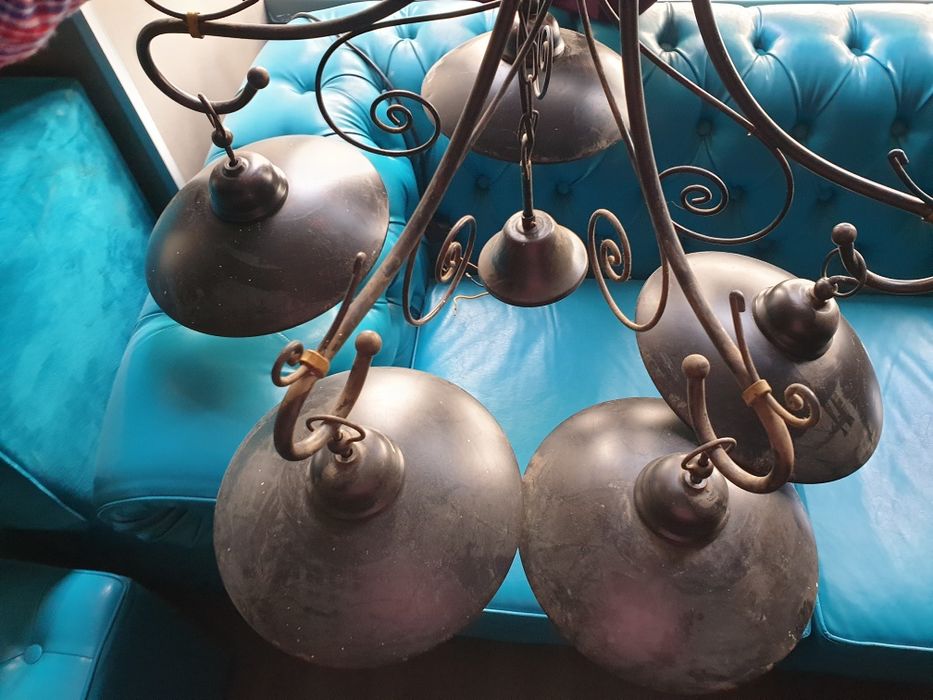 Lusträ din fier forjat