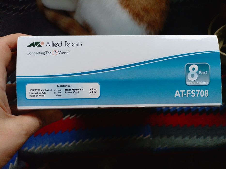 Switch Allied Telesis 8 port 10/100