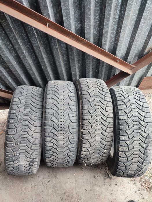 Продам зимнюю резину