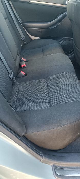 Toyota Avensis T125