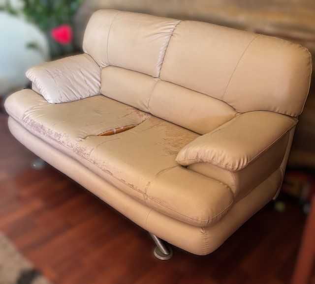 Ocazie! 2 canapele piele ecologica (2 și 3pers.). Design deosebit!